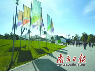 奧林匹亞公園及主場館 奧林匹亞公園及主場館