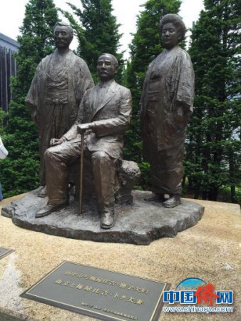 位于長崎福建會(huì)館的孫中山銅像 鄭松波 攝