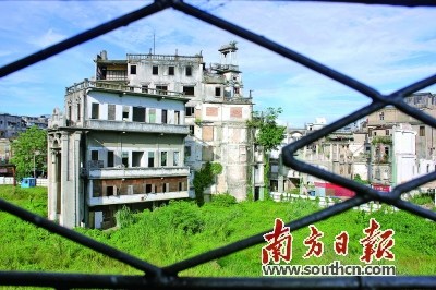 小公園一棟棟特色建筑是汕頭埠的歷史見證,。楊立軒 攝