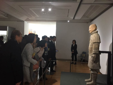 展覽現(xiàn)場,。(日本《新華僑報》/王鵬 攝)