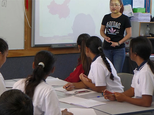 亨德森中學(xué)的中文課堂,。圖片來源:亨德森中學(xué)官網(wǎng)。 亨德森中學(xué)的中文課堂。圖片來源:亨德森中學(xué)官網(wǎng),。