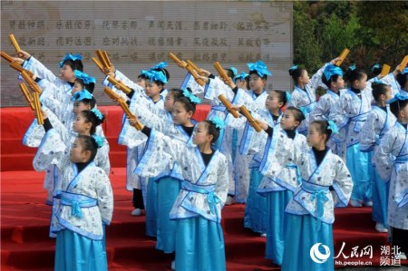 武漢舉辦知音文化尋根祭祀華僑華人共祭楚隱賢鐘子期,。