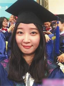 章瑩穎,。 章瑩穎,。