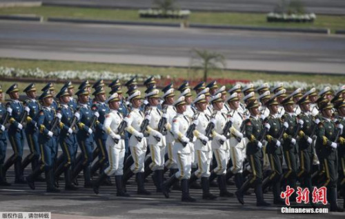資料圖:解放軍三軍儀仗隊(duì),。 資料圖:解放軍三軍儀仗隊(duì),。
