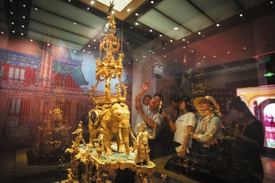故宮鼓浪嶼外國文物館入駐救世醫(yī)院舊址,展出200多件珍貴的西洋文物。 故宮鼓浪嶼外國文物館入駐救世醫(yī)院舊址,展出200多件珍貴的西洋文物。
