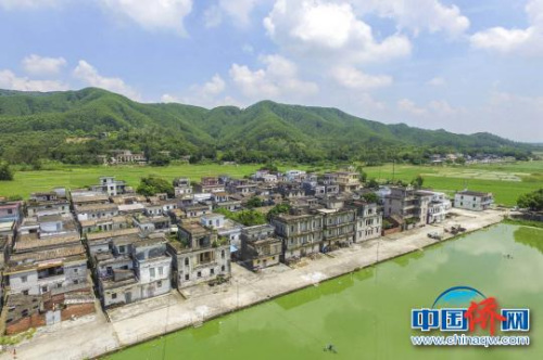 西村大嶺里鳥瞰 陳驥旻 攝