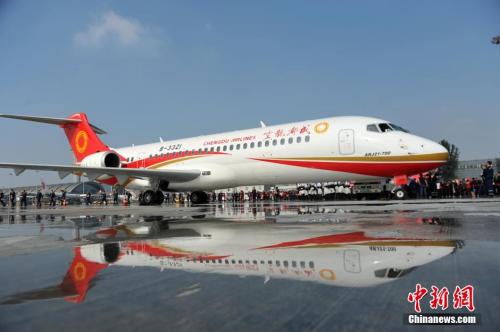中國首架噴氣式支線客機——ARJ21飛機。資料圖,。張浪 攝 中國首架噴氣式支線客機——ARJ21飛機,。資料圖,。張浪 攝