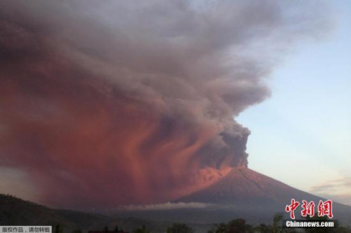 資料圖：巴厘島阿貢火山噴發(fā)