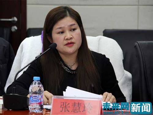 國(guó)家新聞出版廣電總局動(dòng)畫產(chǎn)業(yè)轉(zhuǎn)型課題負(fù)責(zé)人,、央視少兒頻道資深導(dǎo)演張慧玲。未來(lái)網(wǎng)記者 丁君朋攝 國(guó)家新聞出版廣電總局動(dòng)畫產(chǎn)業(yè)轉(zhuǎn)型課題負(fù)責(zé)人,、央視少兒頻道資深導(dǎo)演張慧玲。未來(lái)網(wǎng)記者 丁君朋攝