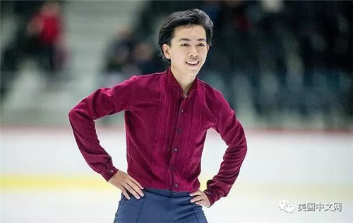 周知方(Vincent Zhou)，17歲,，生于加州帕拉阿圖(Palo Alto),，父母均來(lái)自中國(guó)北京。2017年美國(guó)錦標(biāo)賽上,，周知方僅次陳巍獲得亞軍,，2017年花滑世青賽上，再獲男單冠軍佳績(jī),，現(xiàn)為美國(guó)花滑國(guó)家隊(duì)隊(duì)員,。