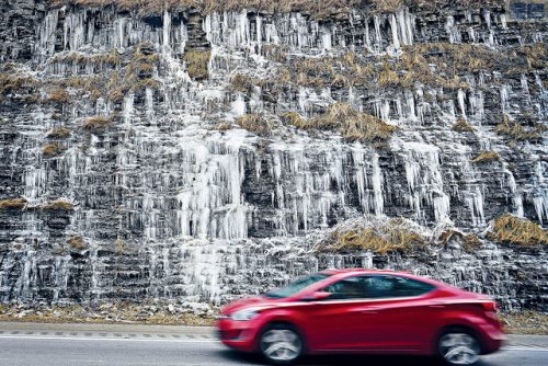 資料圖：美國中西部迎來暴雪天氣。來源：美國《星島日報》