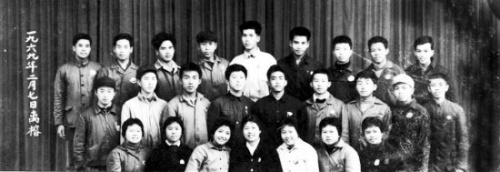 1969年，古欽達(dá)等25名歸僑學(xué)生響應(yīng)號(hào)召插隊(duì)落戶到建甌農(nóng)村,。