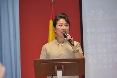 中西女企業(yè)家協(xié)會(huì)新任主席黃麗華女士(圖片來源：歐華報(bào))