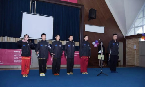 六名華人少年將代表新西蘭國家隊首次出征國際青少年武術錦標賽,。(來源:新西蘭中華新聞社) 六名華人少年將代表新西蘭國家隊首次出征國際青少年武術錦標賽。(來源:新西蘭中華新聞社)