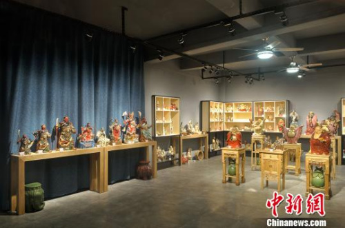 龐文全家族陶藝作品展覽室 鐘欣 攝