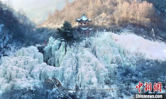 圖為2021年底，在甘肅定西市渭源縣啟幕的“冬春冰雪溫泉游”,。(資料圖) 張婧 攝