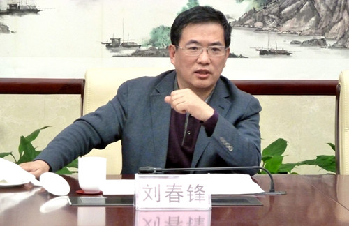 中國(guó)僑網(wǎng)北京市僑辦主任劉春鋒帶隊(duì)赴北京經(jīng)濟(jì)技術(shù)開(kāi)發(fā)區(qū)考察開(kāi)發(fā)區(qū)建設(shè)及發(fā)展,。
