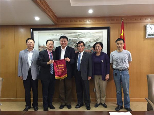 徐金亮副巡視員會(huì)見(jiàn)美國(guó)華盛頓國(guó)際商會(huì)會(huì)長(zhǎng)陶亮風(fēng)一行
