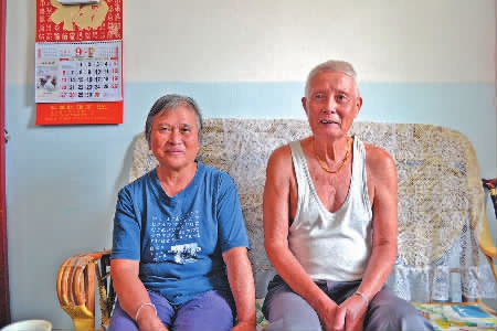 許長(zhǎng)林夫婦相濡以沫,臉上洋溢著喜悅與滿足,。
