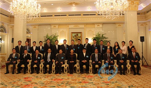 第三期福建省海外青年精英研修班合影,。