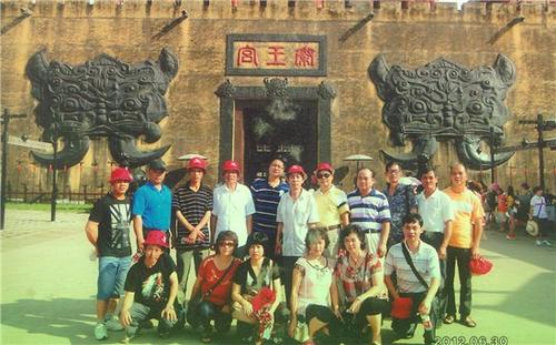 中國(guó)僑網(wǎng)2012年旅游留念