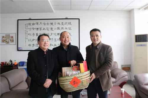 中國(guó)僑網(wǎng)無(wú)錫江陰市僑辦走訪慰問(wèn)僑資企業(yè)