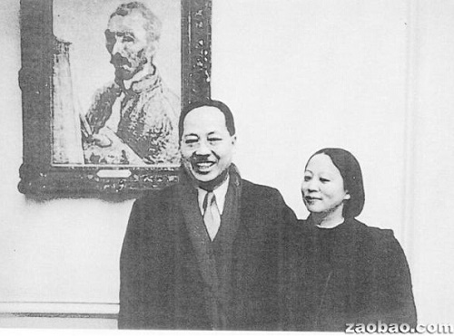 何永佶博士和張荔英,攝于1949年,。(新加坡《聯(lián)合早報(bào)》檔案照)