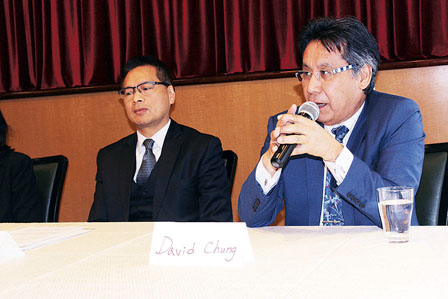 中國僑網(wǎng)鐘日剛說許多商業(yè)移民就算不說英語,,也無礙于他們在本地的投資及創(chuàng)業(yè)。(加拿大《明報》)