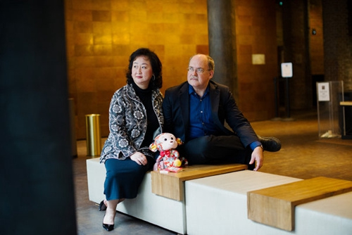 李正欣和丈夫司馬勤在曼哈頓的美國華人博物館,。(美國《紐約時報》)