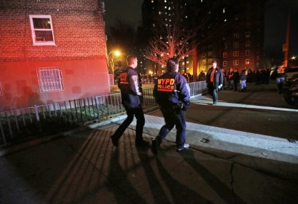 紐約市警悄然取消兩名菜鳥警員搭檔巡邏高危安全風(fēng)險(xiǎn)政府樓的規(guī)定,。(美聯(lián)社)