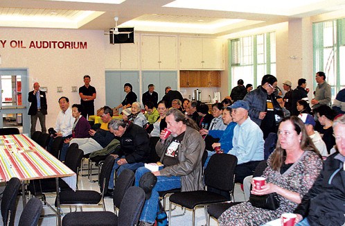 逾百居民到場,,聆聽發(fā)展計劃,。