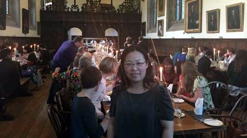 在牛津大學(xué)進(jìn)修,。(BBC英倫網(wǎng))