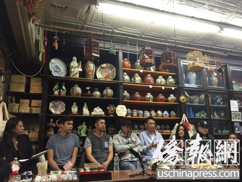 左起:王逸君,譚偉超,梁錦華,,伍科瑞,,譚麥克,李曉露,,王偉榮,,林美虹。(美國《僑報》/林菁
