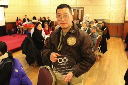 資料圖:西雅圖已故華人社區(qū)領(lǐng)袖陳榮新,。(美國《僑報(bào)》援引《西雅圖時(shí)報(bào)》圖片)