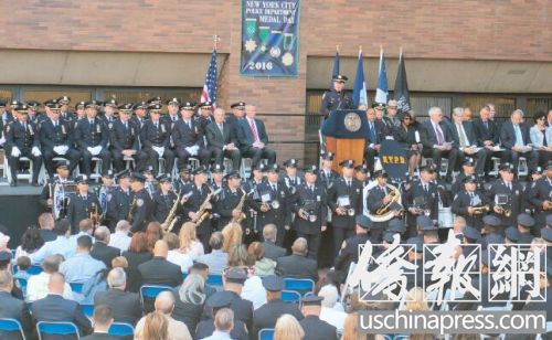 紐約市警總局舉行年度“獎牌日”頒獎典禮。(美國《僑報》/陳辰