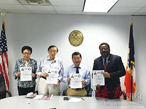顧雅明與皇后區(qū)DA,、109分局合辦防盜講座。(美國《僑報(bào)》/宋旸