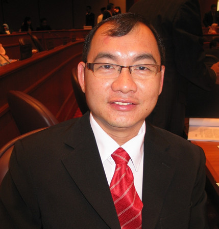 謝順海:民政黨將會收集選區(qū)重劃后的資料,并在國陣最高理事會上提出,。(馬來西亞《星洲日報》)