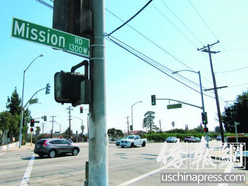 阿罕布拉主干道之一米申路,。(美國(guó)《僑報(bào)》/翁羽