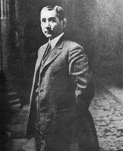 1896年斷發(fā)后的孫中山(圖片來(lái)源:人民網(wǎng))