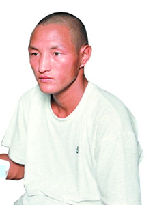 中國僑網張亞飛