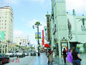 中國僑網(wǎng)美國即將開始財稅改革,,對于獲得綠卡身份的中國投資人在美開展生意將帶來利好。 劉麗琴 攝