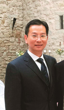 中國僑網(wǎng)瑞中企業(yè)商會(huì)常務(wù)副主席王致,。(受訪者供圖)