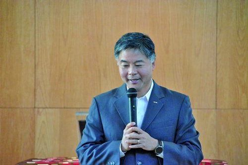 中國僑網(wǎng)美國聯(lián)邦眾議員劉云平希望民眾積極表達意愿,,以應對共和黨的一系列改變 ,。(美國《世界日報》/李云 攝)