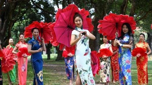 中國僑網(wǎng)(《澳洲人報(bào)》圖片)