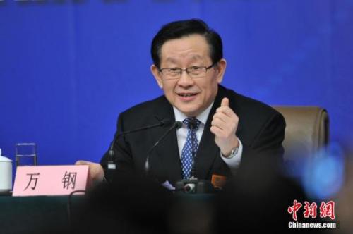 中國僑網(wǎng)資料圖:萬鋼。中新社發(fā) 張浪 攝