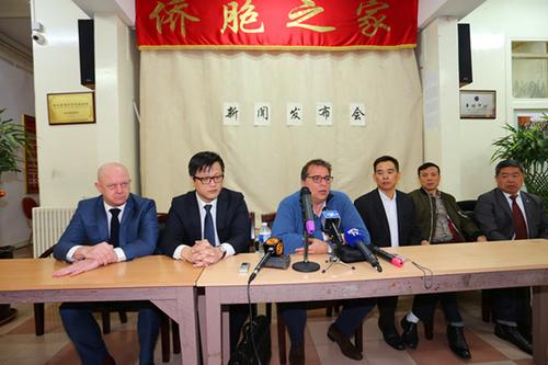 中國僑網(wǎng)新聞發(fā)布會現(xiàn)場,。(法國《歐洲時報》/黃冠杰 攝)