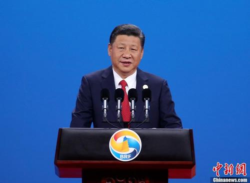 中國僑網(wǎng)5月14日上午,,中國國家主席習(xí)近平在北京出席“一帶一路”國際合作高峰論壇開幕式并發(fā)表主旨演講。中新社記者 劉震 攝