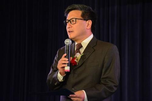 中國僑網(wǎng)美國華裔加州州長候選人江俊輝。(資料圖:美國《世界日報》/吳佩甄 攝)