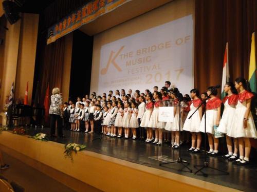 中國僑網(wǎng)演出現(xiàn)場,。(匈牙利《歐洲論壇》)