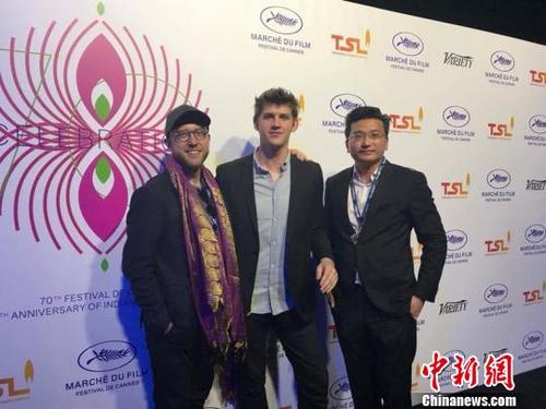 中國僑網(wǎng)高遠在國外參加電影節(jié)活動。 受訪者提供 攝